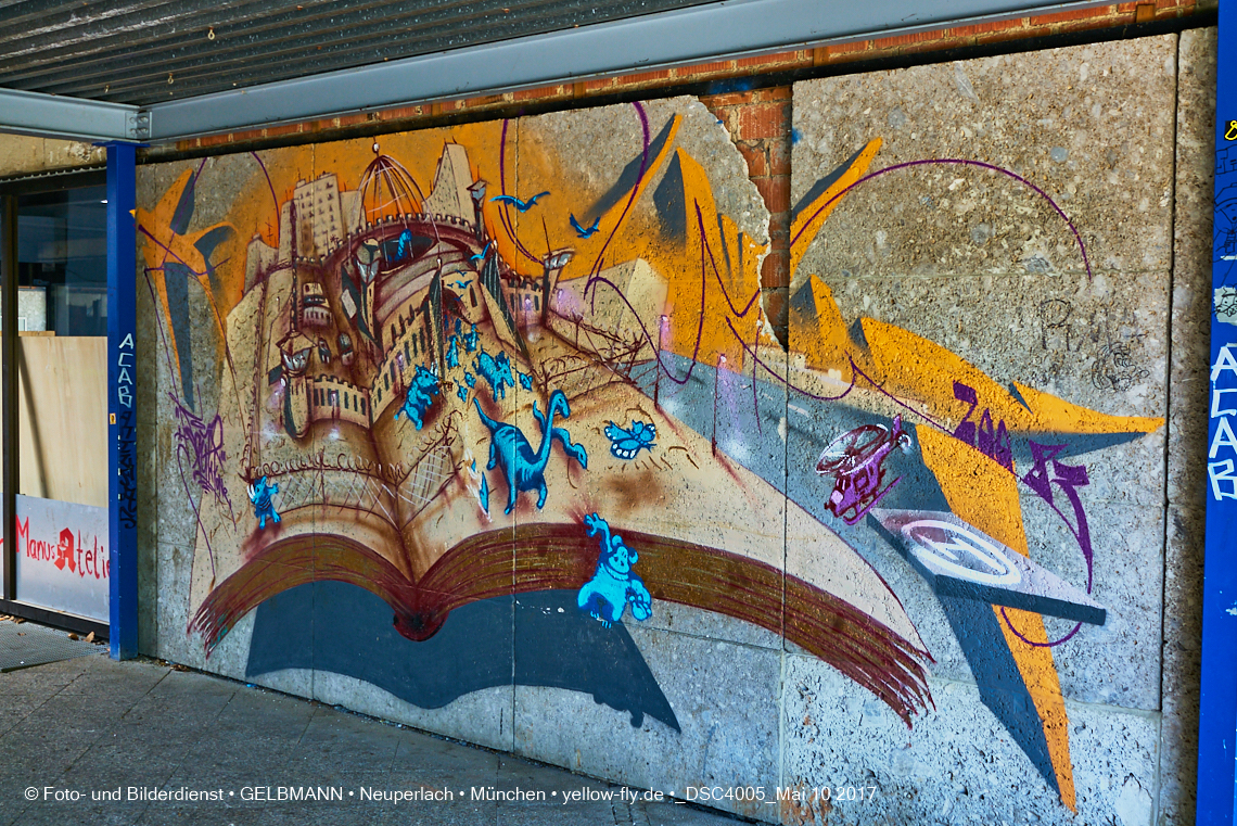 21.03.2017 - Abrissbaustelle Quiddezentrum in Neuperlach